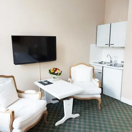 Herrenhaus 4 * Luedersburg